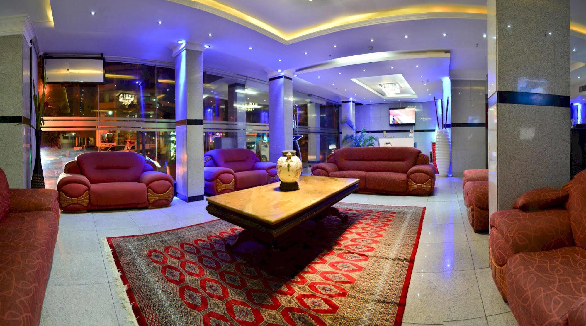 פנמה סיטי Grand International Hotel מראה חיצוני תמונה